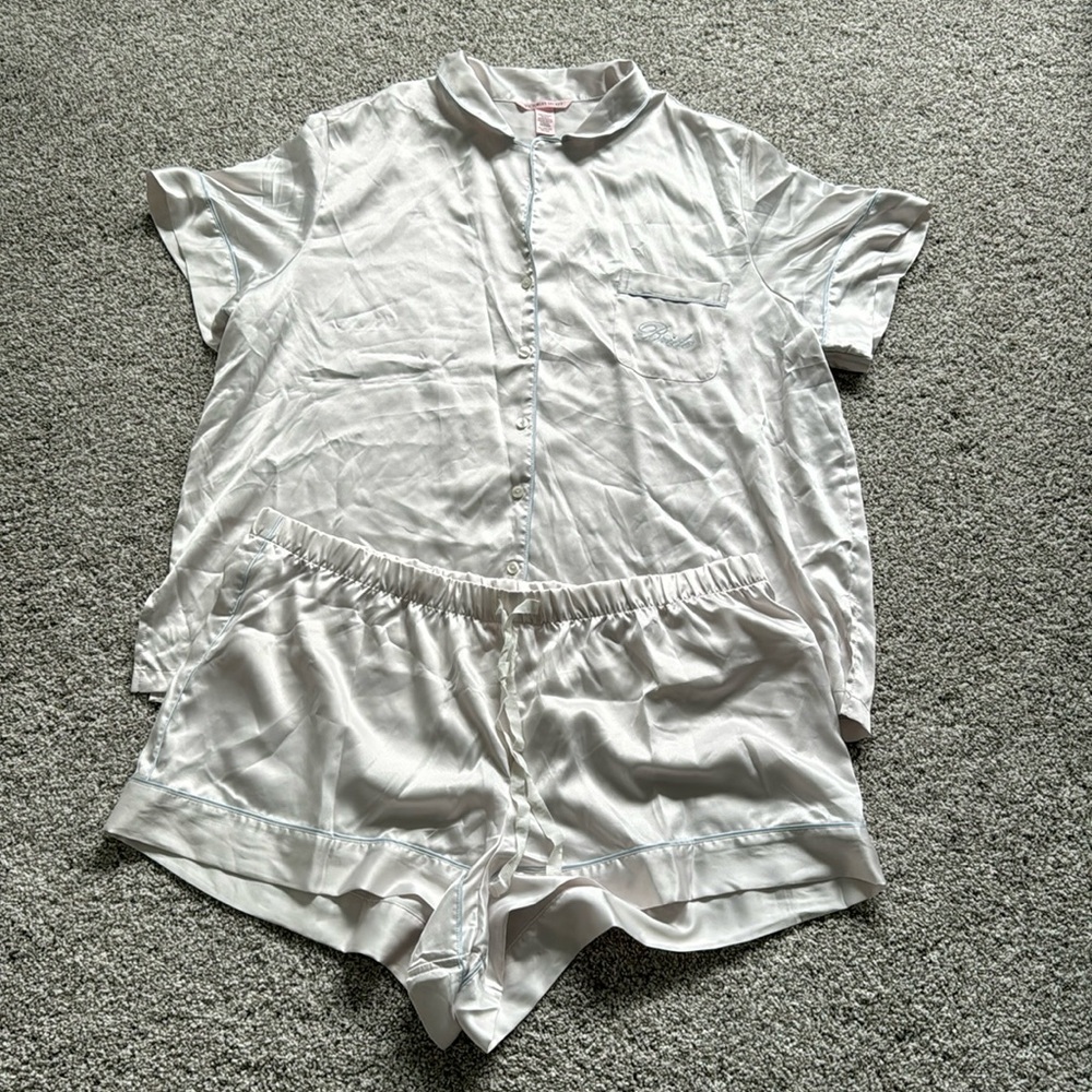 Bridal satin pajamas